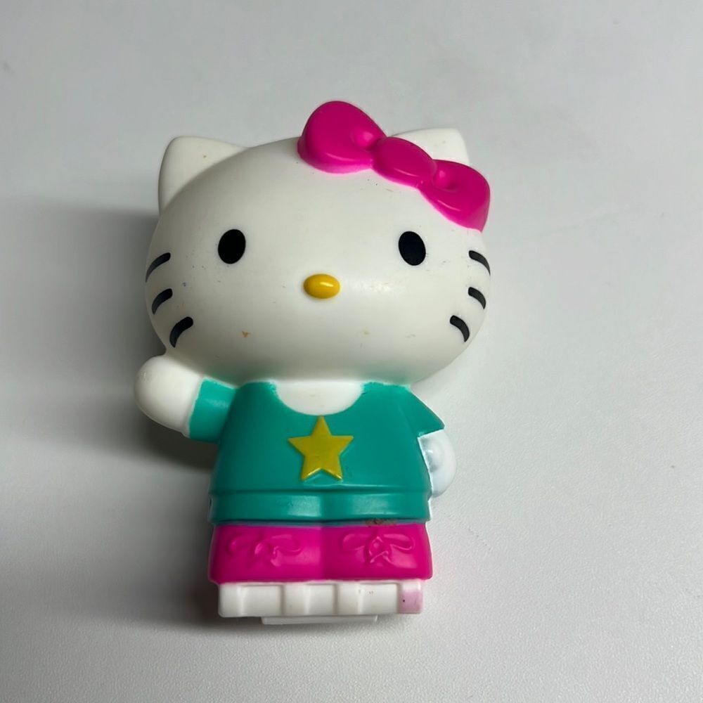 McDonald's 2015 Hello Kitty Sanrio Sticker Dispenser